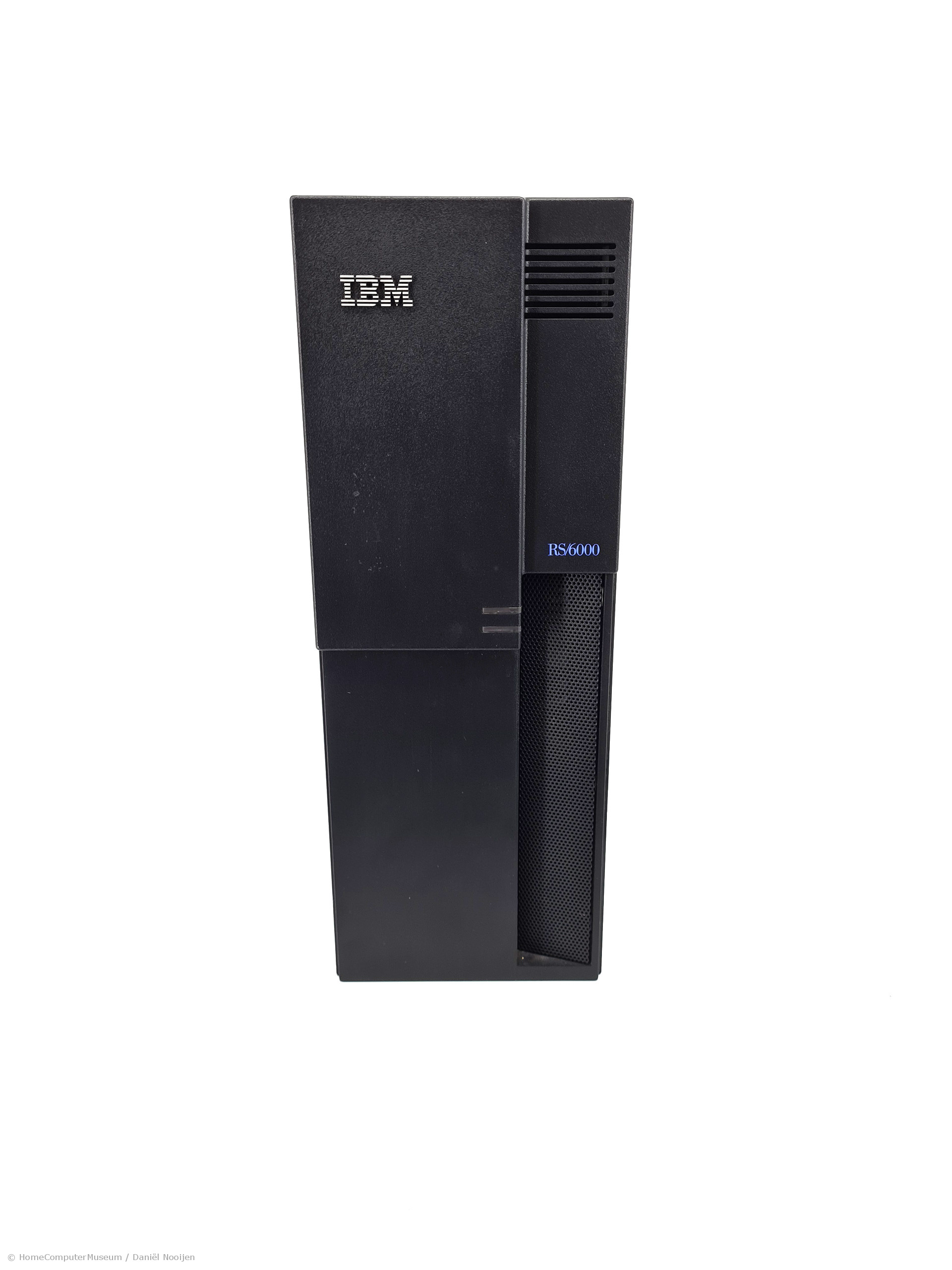 HomeComputerMuseum - IBM RS/6000