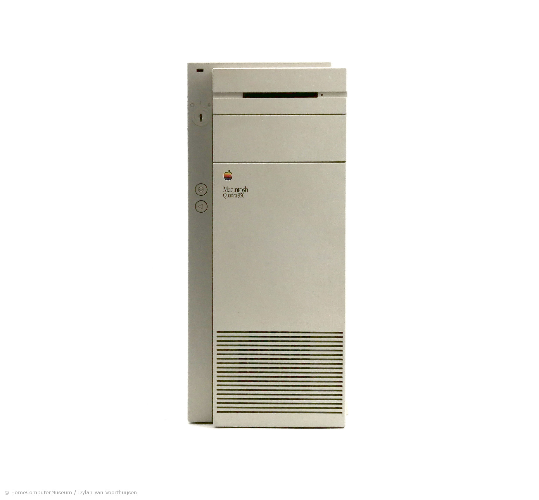 HomeComputerMuseum - Macintosh Quadra 950